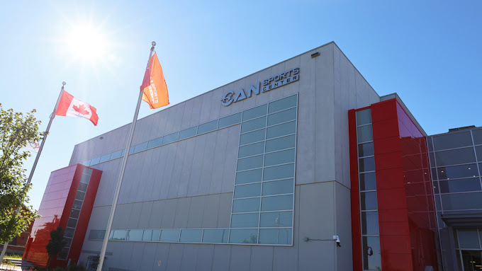 Can Sports Center — exterior